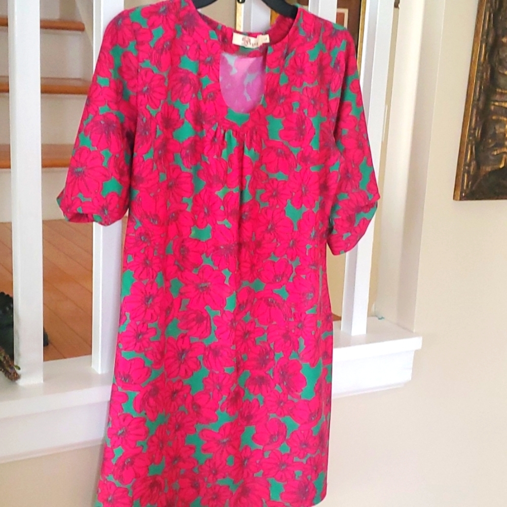 Scoop neck nylon snd spandex dress  large